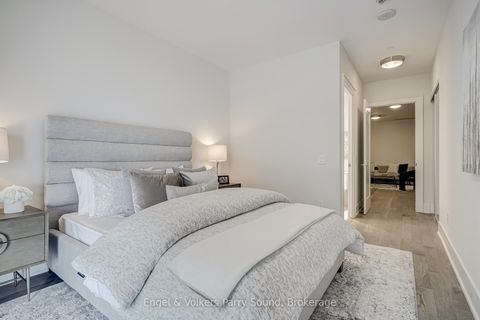 Photo 32 at 104 - 118 Merchants' Wharf, Waterfront Communities C8, Toronto Photo 32 at 104 - 118 Merchants' Wharf, Waterfront Communities C8, Toronto