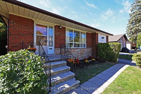 Photo 3 at 54 Warner Avenue, Victoria Village, Toronto
