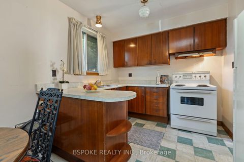 Photo 10 at 54 Warner Avenue, Victoria Village, Toronto