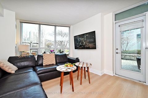 Photo 10 at 305 - 15 Greenview Avenue, Newtonbrook West, Toronto