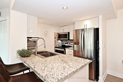 Photo 14 at 305 - 15 Greenview Avenue, Newtonbrook West, Toronto