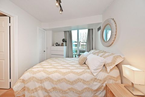 Photo 27 at 305 - 15 Greenview Avenue, Newtonbrook West, Toronto