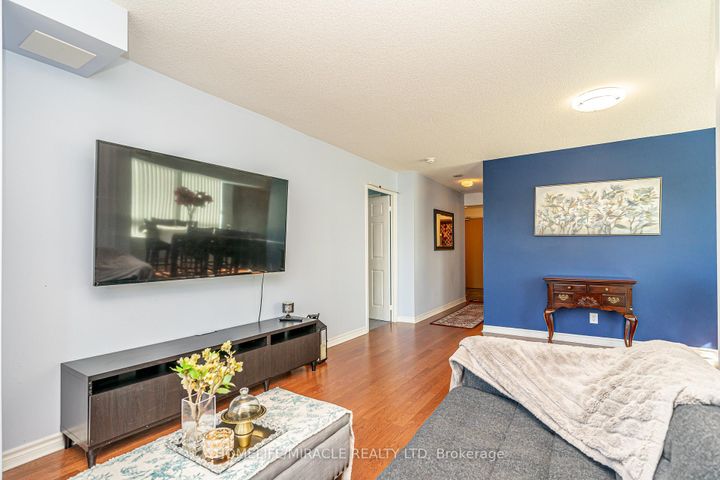 Photo 16 at 309 - 88 Grangeway Avenue, Woburn, Toronto