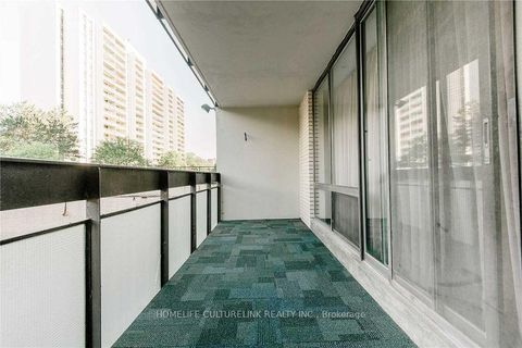 Photo 11 at 201 - 177 Linus Road E, Don Valley Village, Toronto