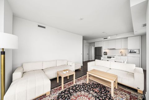 Photo 7 at S3003 - 8 Olympic Garden Drive, Newtonbrook East, Toronto