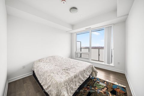 Photo 17 at S3003 - 8 Olympic Garden Drive, Newtonbrook East, Toronto