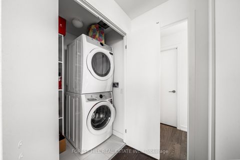 Photo 20 at S3003 - 8 Olympic Garden Drive, Newtonbrook East, Toronto