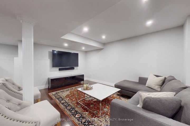 Photo 19 at 54 English Oak Drive, Oak Ridges Lake Wilcox, Richmond Hill
