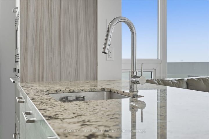 Photo 13 at 3109 - 2221 Yonge Street, Mount Pleasant West, Toronto
