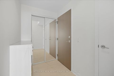 Photo 1 at 3109 - 2221 Yonge Street, Mount Pleasant West, Toronto