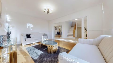 Photo 10 at 61 Mynden Way, Woodland Hill, Newmarket