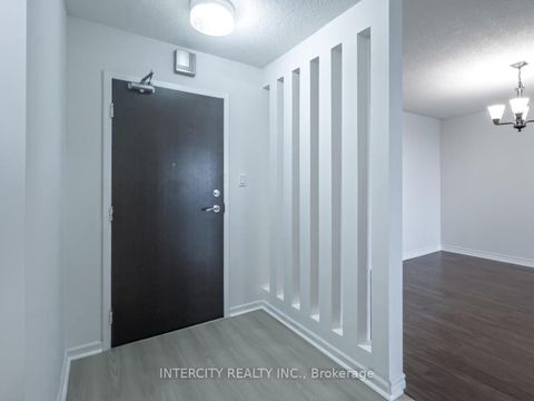 Photo 3 at 2102 - 2350 Bridletowne Circle, L'Amoreaux, Toronto
