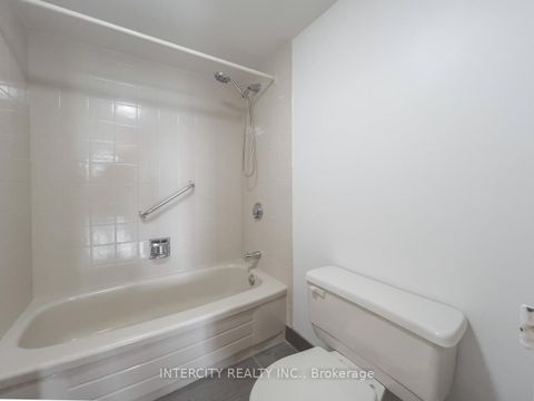 Photo 14 at 2102 - 2350 Bridletowne Circle, L'Amoreaux, Toronto
