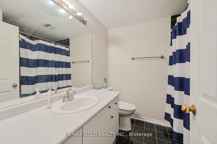 Photo 32 at 27 Buttercup Lane, Wellington, Brampton