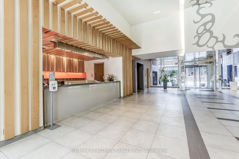Photo 4 at 449 - 5 Hanna Avenue, Niagara, Toronto