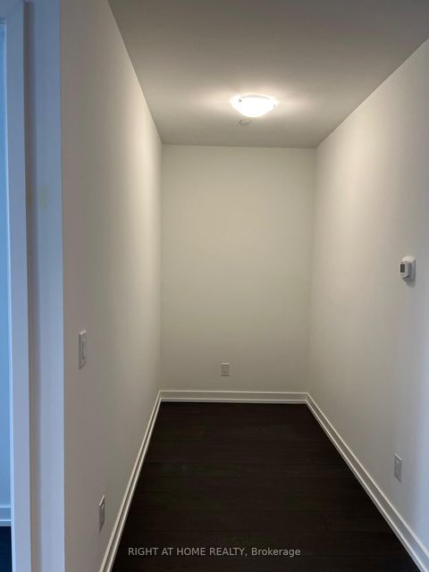 Photo 5 at 218 - 11 Maryport Avenue, CFB, Toronto