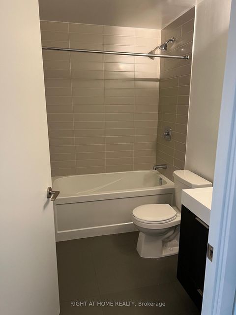 Photo 7 at 218 - 11 Maryport Avenue, CFB, Toronto