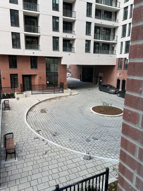 Photo 14 at 218 - 11 Maryport Avenue, CFB, Toronto