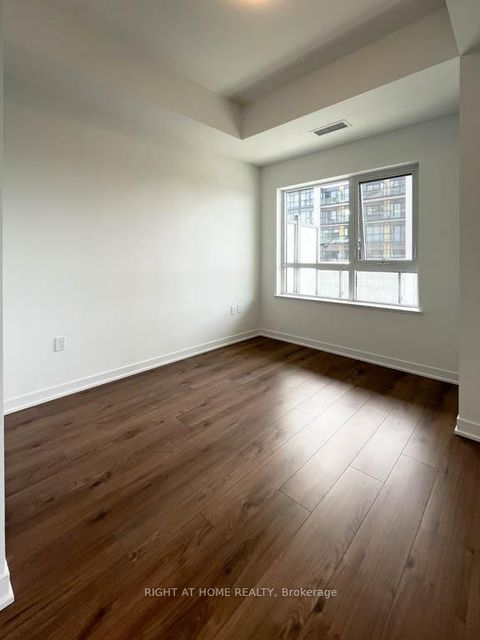 Photo 6 at 528 - 395 Dundas Street W, GO Glenorchy, Oakville