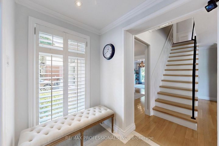 Photo 6 at 126 Laurel Avenue, City Centre West, Toronto