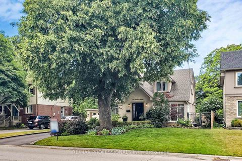 Photo 0 at 126 Laurel Avenue, City Centre West, Toronto