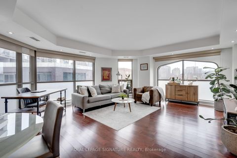Photo 1 at 411 - 3 McAlpine Street, Annex, Toronto