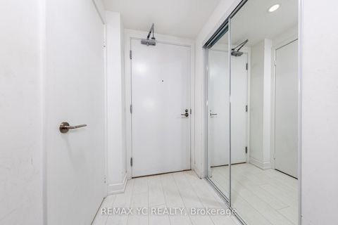 Photo 1 at 2202 - 19 Western Battery Road, Niagara, Toronto