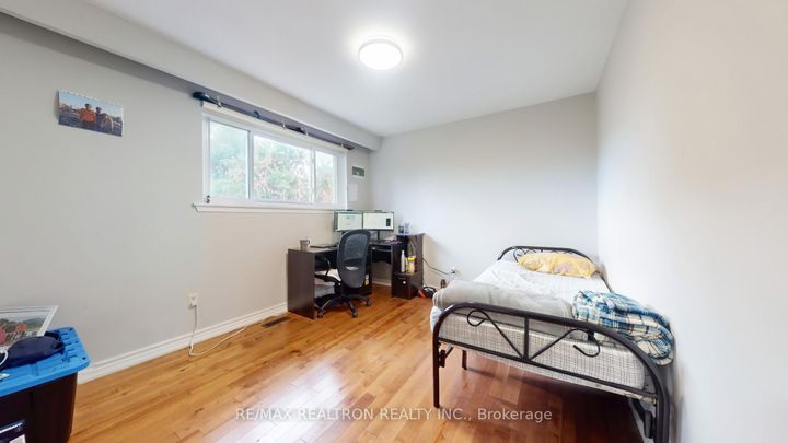 Photo 13 at 154 Merkley Square, Morningside, Toronto