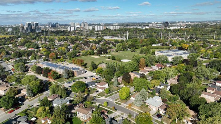 Photo 32 at 154 Merkley Square, Morningside, Toronto