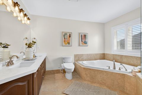 Photo 22 at 9 Maraca Drive, Rouge Woods, Richmond Hill