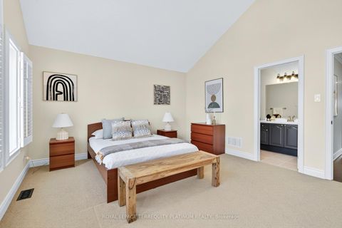 Photo 32 at 9 Maraca Drive, Rouge Woods, Richmond Hill