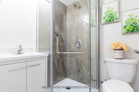 Photo 8 at 8 Graywardine Lane, Northeast Ajax, Ajax