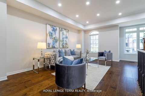 Photo 19 at 8 Graywardine Lane, Northeast Ajax, Ajax