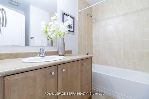 Photo 24 at 8 Graywardine Lane, Northeast Ajax, Ajax