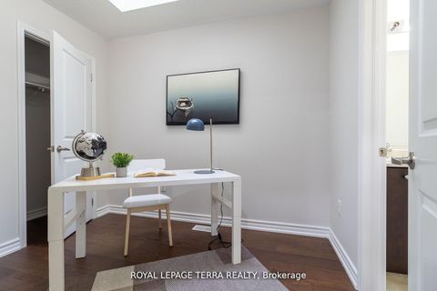 Photo 25 at 8 Graywardine Lane, Northeast Ajax, Ajax