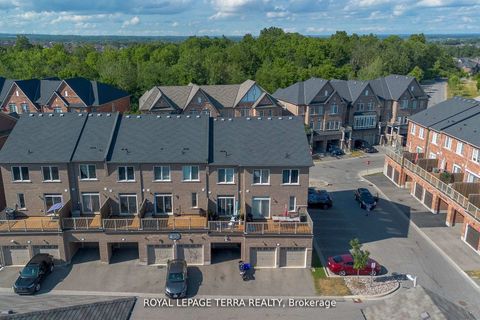 Photo 30 at 8 Graywardine Lane, Northeast Ajax, Ajax