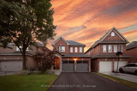 Photo 1 at 514 Menczel Crescent, Summerhill Estates, Newmarket