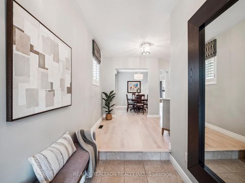 Photo 6 at 514 Menczel Crescent, Summerhill Estates, Newmarket