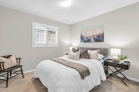 Photo 28 at 514 Menczel Crescent, Summerhill Estates, Newmarket