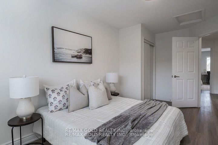 Photo 25 at 7 Harding Street, Georgetown, Halton Hills