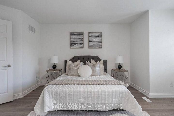 Photo 27 at 7 Harding Street, Georgetown, Halton Hills