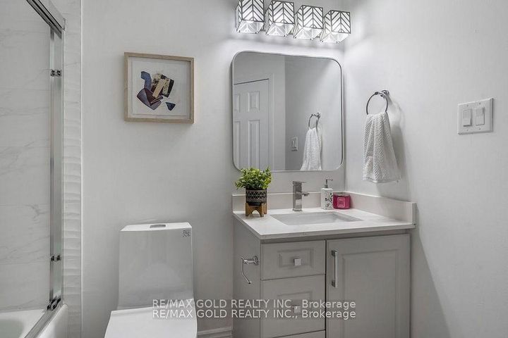 Photo 31 at 7 Harding Street, Georgetown, Halton Hills