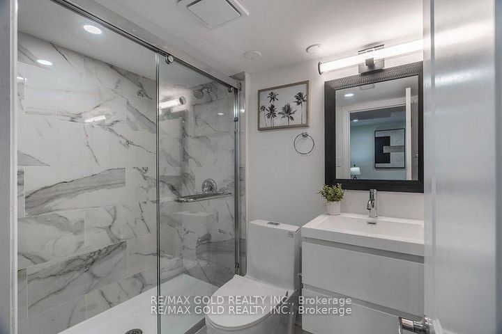 Photo 33 at 7 Harding Street, Georgetown, Halton Hills