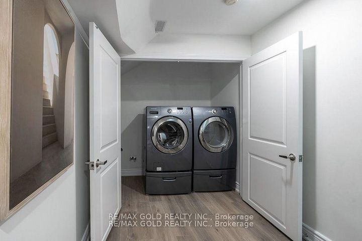Photo 37 at 7 Harding Street, Georgetown, Halton Hills