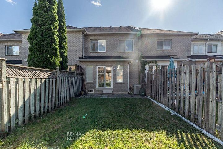 Photo 41 at 7 Harding Street, Georgetown, Halton Hills