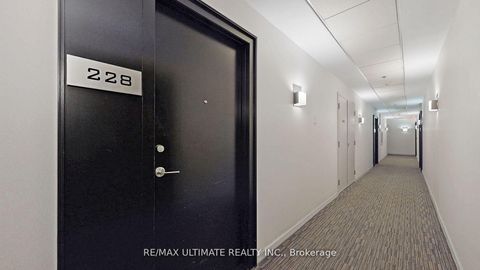 Photo 8 at 228 - 231 Fort York Boulevard, Niagara, Toronto