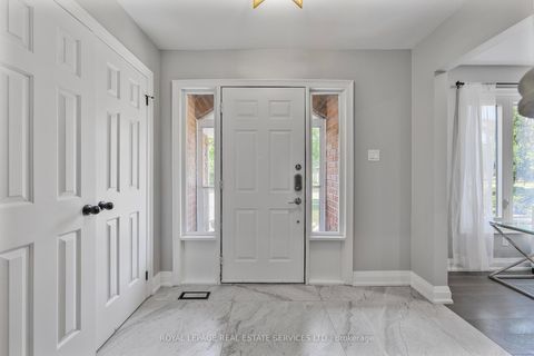 Photo 4 at 3551 Wass Crescent, BR Bronte, Oakville