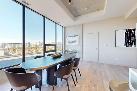 Photo 8 at 1701 - 458 Richmond Street W, Waterfront Communities C1, Toronto