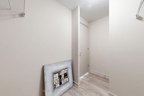 Photo 18 at 1701 - 458 Richmond Street W, Waterfront Communities C1, Toronto