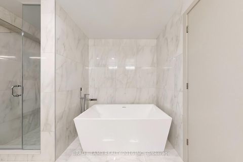 Photo 23 at 1701 - 458 Richmond Street W, Waterfront Communities C1, Toronto